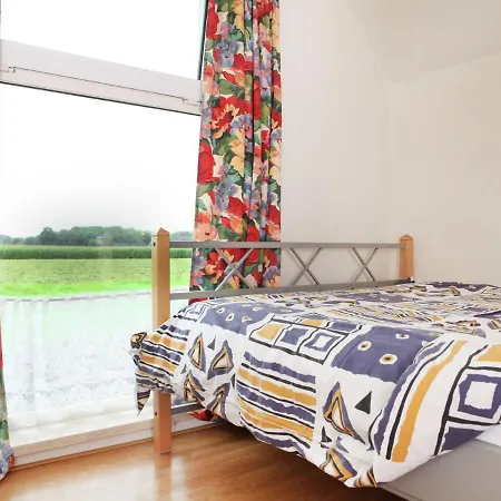 בית נופש Detached Farmhouse With Play Loft