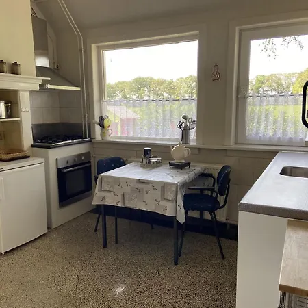 בית נופש Detached Farmhouse With Play Loft